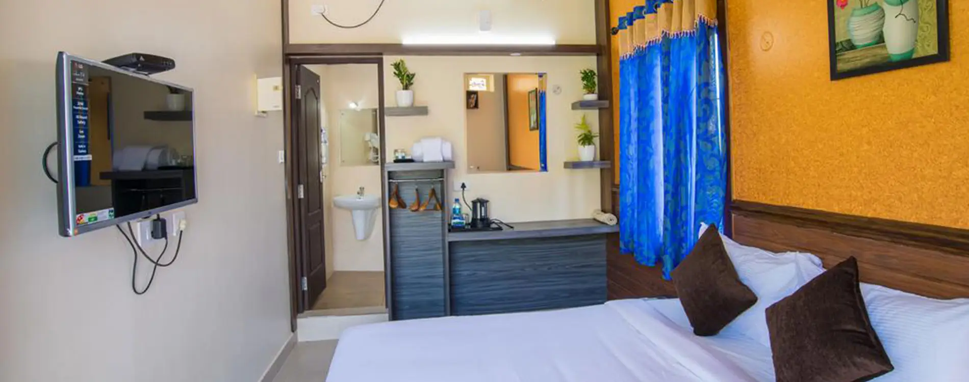 Gems9 Airport Hotel near Kochi International Airport