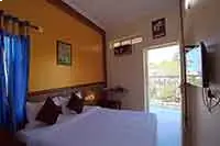 Budget luxury hotel room near Kochi Airport